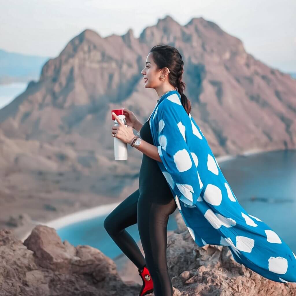 Ini isi doa Kirana Larasati saat di Pulau Padar 3 Kirana Larasati di Pulau Padar