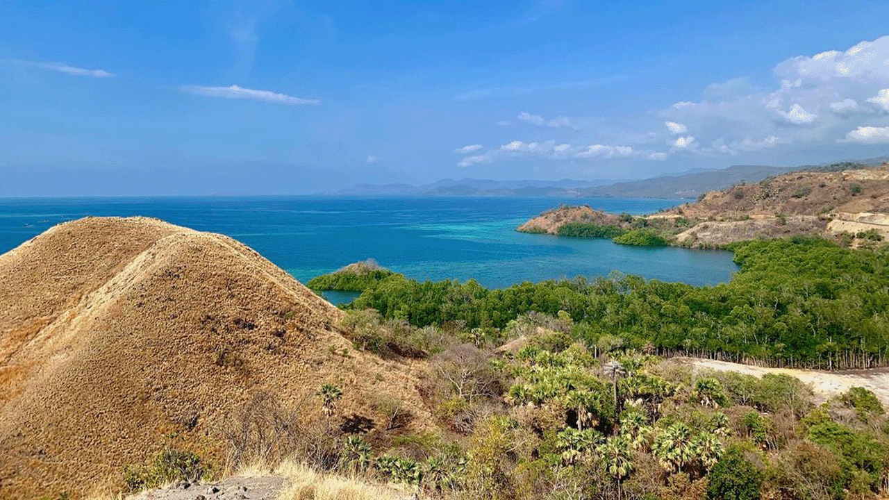 Bukit Amelia Sea Labuan Bajo