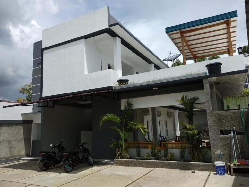 Mokkolipa Guesthouse Kalabahi Exterior