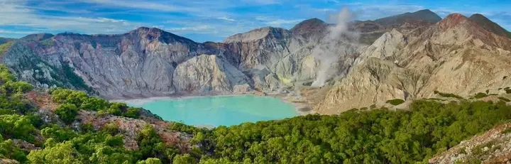 Gunung Sirung: Daya Tarik Wisata Alam Yang Menakjubkan Di Pulau Pantar, Kabupaten Alor Yang Menawarkan Pemandangan Spektakuler 3 1749327105152